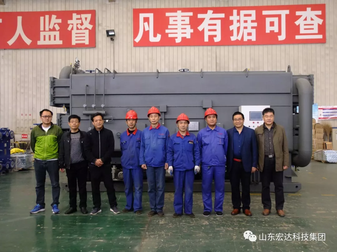 星空官方开户张总与新产品研制小组合影