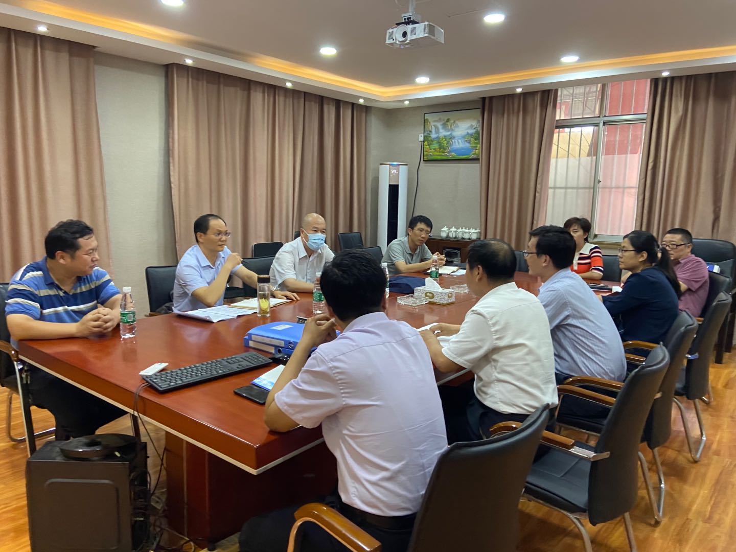 省总工会联合调研组来星空官方开户集团调研